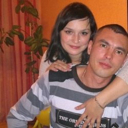 Пара из Москвы ищет девушку для интимных встреч